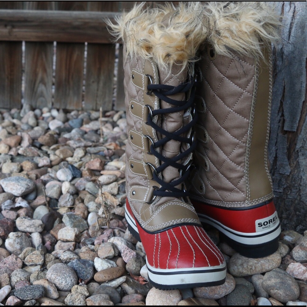 Cozy winter boots ❄️ 👢